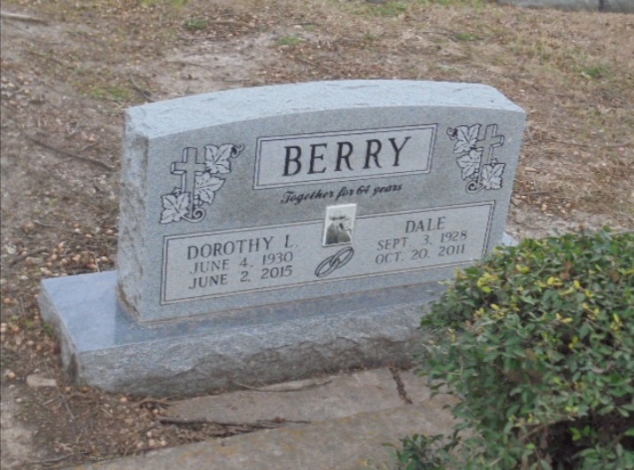Shelby Dale and Dorothy headstone