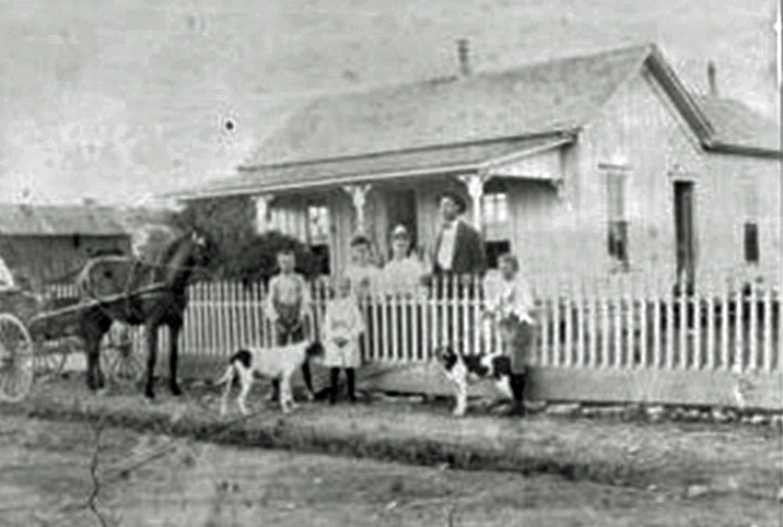 William Clarence Berry&rsquo;s home in TEXAS